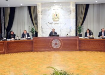 رئيس الوزراء يترأس اجتماع المجموعة الوزارية الاقتصادية