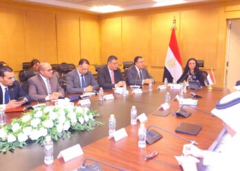 وزيرة التضامن الاجتماعي تستقبل سفير دولة قطر بالقاهرة ووفد من هيئة تنظيم الأعمال الخيرية