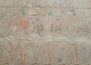 توضيح بشأن ما تم تداوله من صور لأحد الجدران الداخلية لمقبرة ميروكا بمنطقة سقارة الأثرية