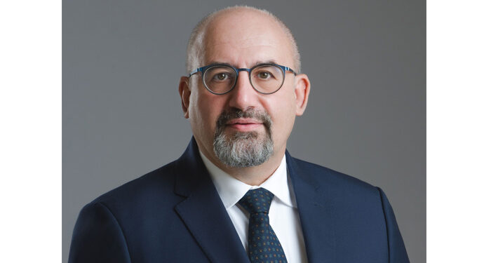 تعيين السيد باولو فيفونا الرئيس التنفيذي والعضو المنتدب لبنك الإسكندرية والسيد أنطونيو برجاليو نائب الرئيس التنفيذي