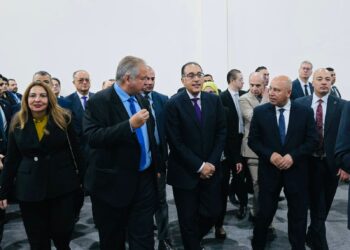 رئيس الوزراء يفتتح مؤتمر ومعرض ” وطن رقمي ” بمشاركة 40 شركة للتكنولوجيا  تستعرض حلول التصنيع الذكي