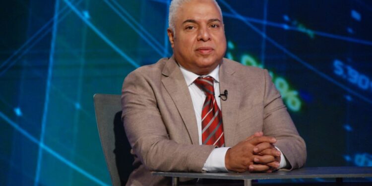 علاء نصرالدين: الملتقى والمعرض الدولي للصناعة يعكس رغبة الحكومة الحقيقية على توطين الصناعات الوطنية