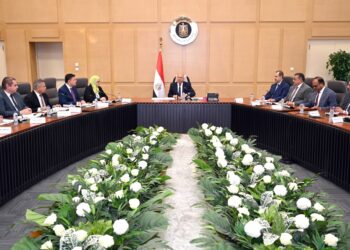 وزير الصناعة والنقل يترأس الاجتماع الأول لمجلس إدارة الهيئة العامة للتنمية الصناعية بعد تشكيله الجديد
