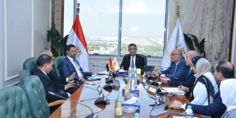 وزير التموين يجتمع مع شركة SAP “ساب” لبحث تطوير منظومة التموين والتحول الرقمي