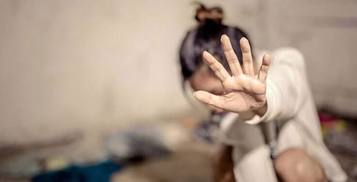 الحكم على دكتور تجميل متهم باغتصــ..ـاب طفلـ.ـة