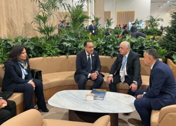 رئيس الوزراء يلتقي رئيس وزراء جمهورية أذربيجان على هامش مؤتمر المناخ”كوب 29″ بباكو