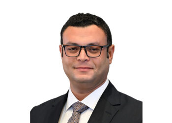 وزير الإسكان يكلف الدكتور وليد عباس بالعمل نائباً أول لرئيس مجلس إدارة هيئة المجتمعات العمرانية