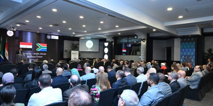 وزارة الاستثمار والتجارة الخارجية تستضيف فعاليات منتدى الأعمال المصري – الجنوب أفريقي