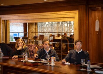 وزير الرياضة ورئيس شركة العاصمة الإدارية للتنمية العمرانية  يتابعان آخر استعدادات النسخة التاسعة لماراثون زايد الخيري