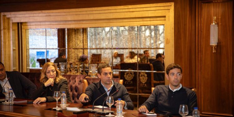 وزير الرياضة ورئيس شركة العاصمة الإدارية للتنمية العمرانية  يتابعان آخر استعدادات النسخة التاسعة لماراثون زايد الخيري