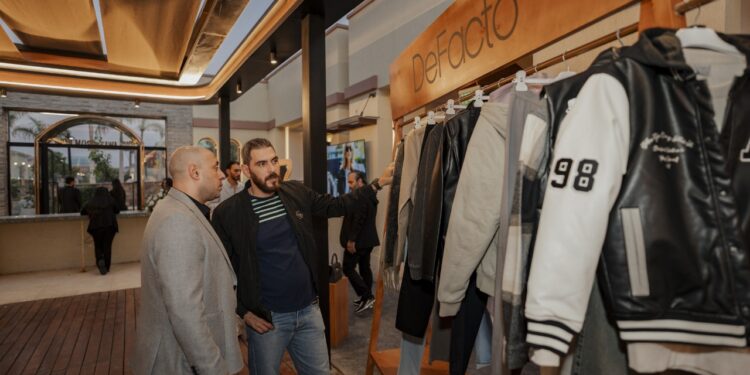 ديفاكتو تكشف عن أحدث مجموعاتها للموسم الجديد في إحتفالية خاصة بالقاهرة