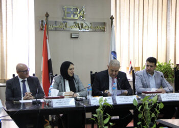 مركز تحديث الصناعة يبحث مع جمعية رجال الأعمال المصريين سُبل تطوير الصناعة والفرص الاستثمارية