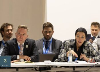 وزيرة البيئة تقود المشاورات مع نظيرها الأسترالي لوضع الهدف الجديد لتمويل المناخ