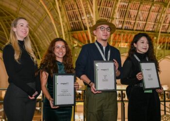 OPPO   تحتفي بالمواهب العالمية في التصوير الفوتوغرافي في معرض باريس للصور 2024 تحت شعار “عزيزتي الحياة”