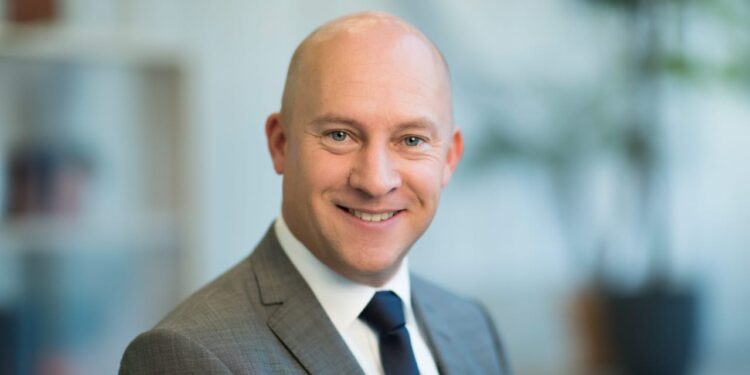 التحول الرقمي في الشرق الأوسط وإفريقيا – تشكيل مستقبل تعاوني في عام 2025 وما بعده!