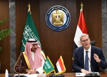 وزير البترول يستقبل وزير الصناعة والثروة المعدنية السعودي