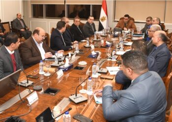 وزير الإسكان يتابع معدلات تنمية مدينة سفنكس الجديدة على مساحة حوالي 70 ألف فدان