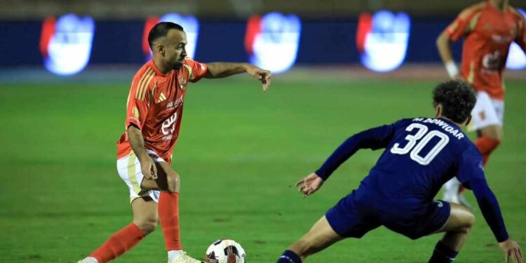 التعادل السلبي يسيطر على مباراة الأهلي وإنبي في الدوري
