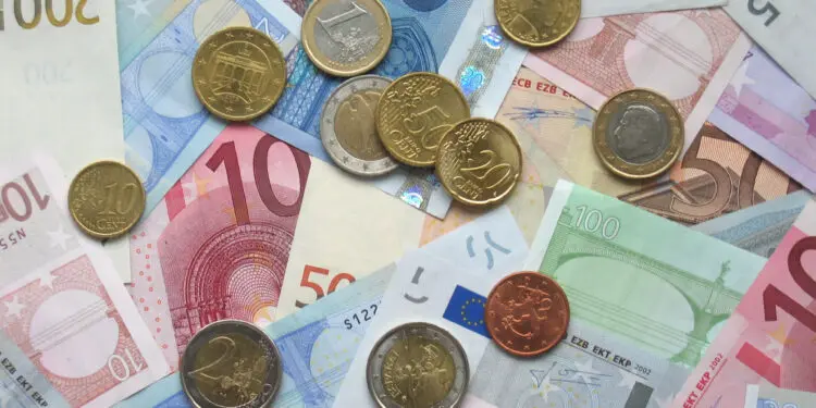 سعر اليورو اليوم