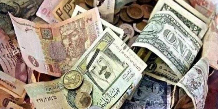 أسعار العملات في مصر اليوم الأحد