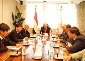 وزير التعليم العالي يستقبل السفير الياباني لبحث تعزيز التعاون المشترك