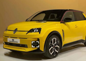 سعر السيارة رينو 5 الهاتشباك الجديدة