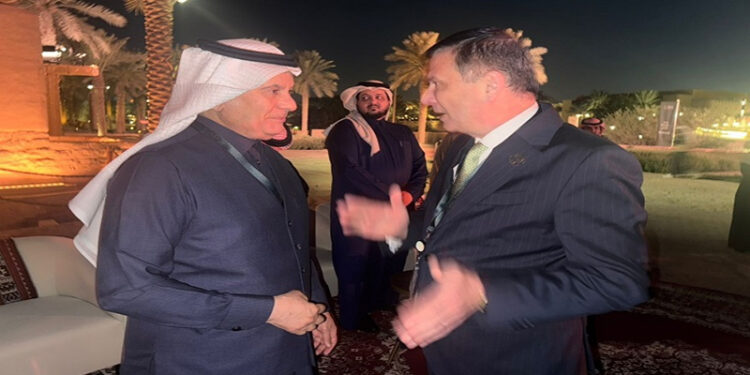 وزير الزراعة يبحث مع نظيره السعودى التعاون الزراعى بين البلدين