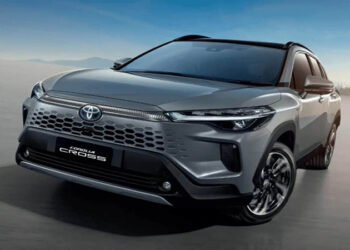 أسعار تويوتا كورولا كروس هايبرد 2025