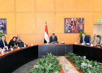 وزير الإسكان يتابع موقف تنفيذ وحدات المبادرة الرئاسية” سكن لكل المصريين” بعددٍ من المدن الجديدة