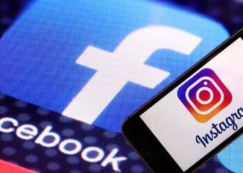 عاجل- عطل فني كبير يضرب تطبيقات فيسبوك وواتساب وماسنجر