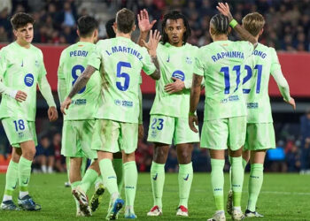 برشلونة يواجه ريال بيتيس اليوم في الدوري الإسباني