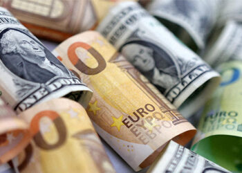 أسعار العملات في مصر اليوم الجمعة