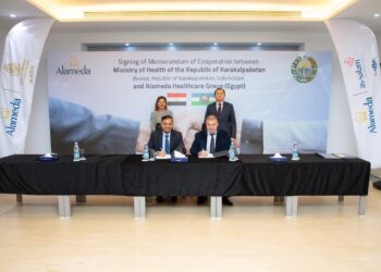 مجموعة «ألاميدا للرعاية الصحية» توقع مذكرة تفاهم مع وزارة الصحة بجمهورية كاراكالباكستان
