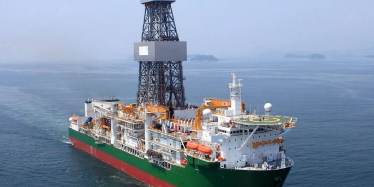 شركة برتغالية تكتشف نفط ومكثفات غاز داخل بئر قبالة سواحل دولة ناميبيا