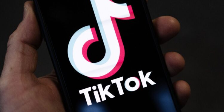 تيك توك تيك توك