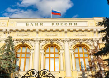 البنك المركزي الروسي يبيع يوانًا بقيمة 79 مليون دولار لإنقاذ الروبل