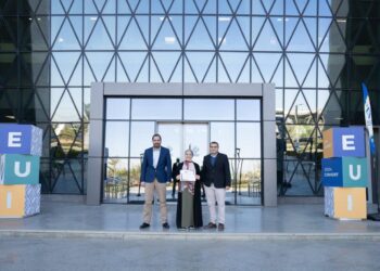 جامعة مصر للمعلوماتية تطلق مبادرة لدعم طلابها للحصول على شهادات مهنية دولية في تكنولوجيا الأعمال