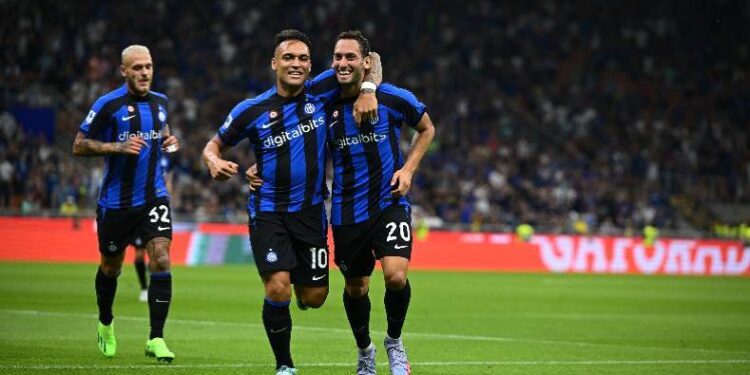 إنتر ميلان يواجه كالياري الليلة  في الدوري الإيطالي