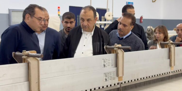 وزير قطاع في جولة ميدانية موسعة بشركة “غزل المحلة” لمتابعة سير العمل ومشروعات التطوير