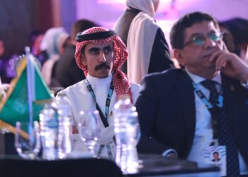 منتدى «Startup Sync» يناقش أسس ومتطلبات نجاح مناخ عمل بيئة الشركات الناشئة