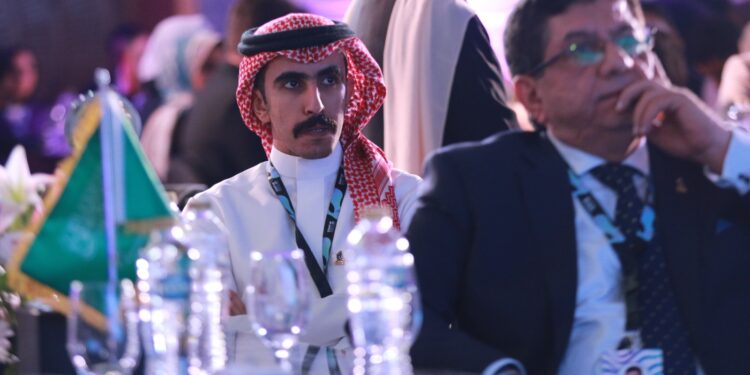 منتدى «Startup Sync» يناقش أسس ومتطلبات نجاح مناخ عمل بيئة الشركات الناشئة