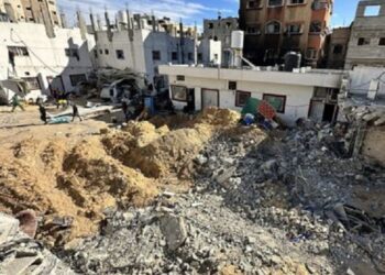 قوات الاحتلال تنسف مبان بمحيط مستشفى كمال عدوان شمالى قطاع غزة