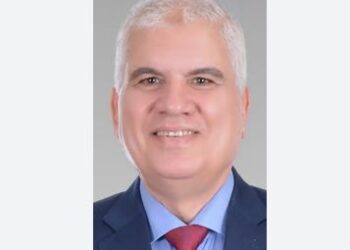 وزير قطاع الأعمال يصدر قرارا بتعيين سعد أبو المعاطي رئيس مجلس إدارة غير تنفيذي للشركة القابضة للصناعات الكيماوية