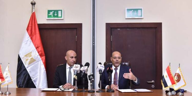 وزيرا العمل والتعليم يُعلنان بدء تنفيذ “البروتوكول المُشترك” بشأن التدريب المهني لطلاب المدارس