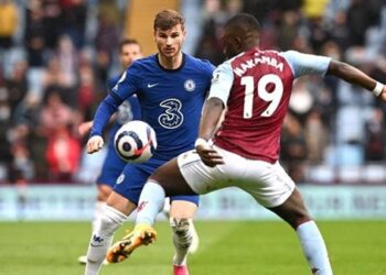 موعد مباراة تشيلسي وأستون في الدوري الانجليزي