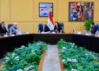 وزيرا التضامن والعمل يترأسان الاجتماع الأول للجنة الحماية الاجتماعية ورعاية العمالة غير المنتظمة