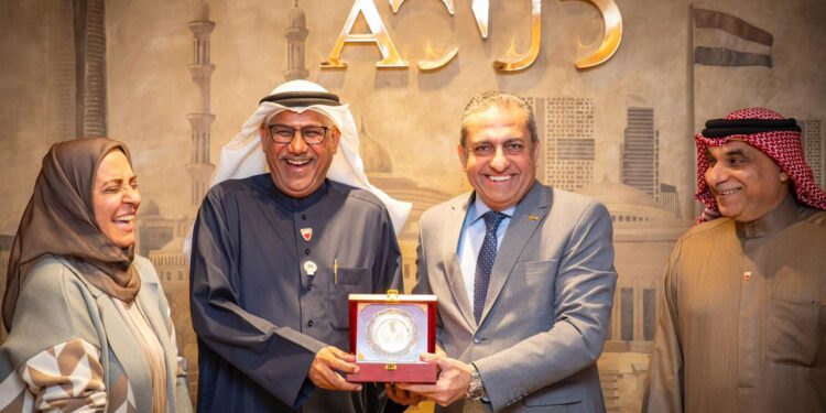  خالد عباس يستقبل وفداً من مجلسي النواب والشورى البحريني في زيارة العاصمة الإدارية الجديدة