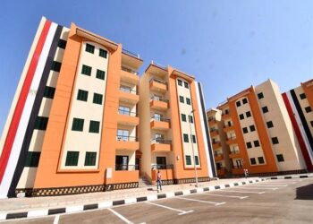 وزير الإسكان: 12 يناير..بدء تسليم أراضي بيت الوطن بالحي الثالث وشمال الرحاب للفائزين بها بمدينة القاهرة الجديدة