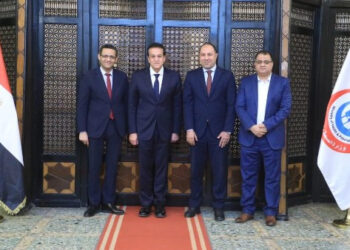 وزير الصحة يشهد توقيع بروتوكول تعاون لتقديم الخدمات الطبية لأعضاء 4 نقابات مهنية