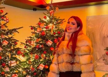 نسرين طافش تتصدر التريند بعد احتفالها بالكريسماس
